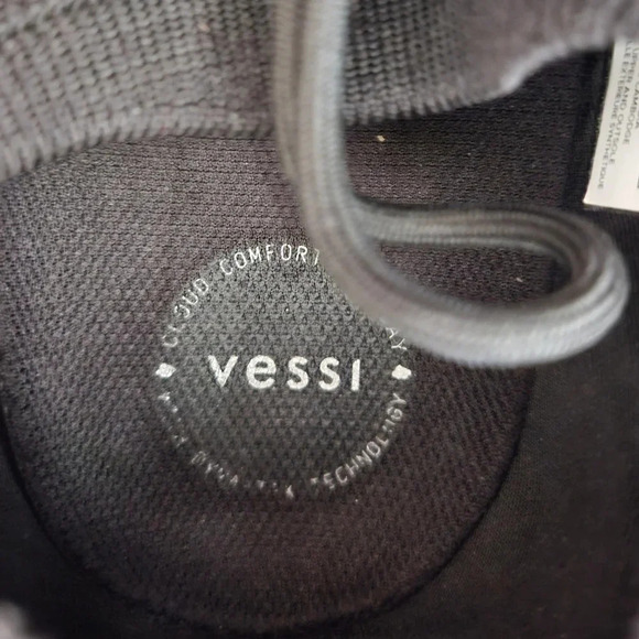 Vessi Everyday Move Waterproof Black Lace-up Slip-On Sneaker W6 US - Picture 5 of 12